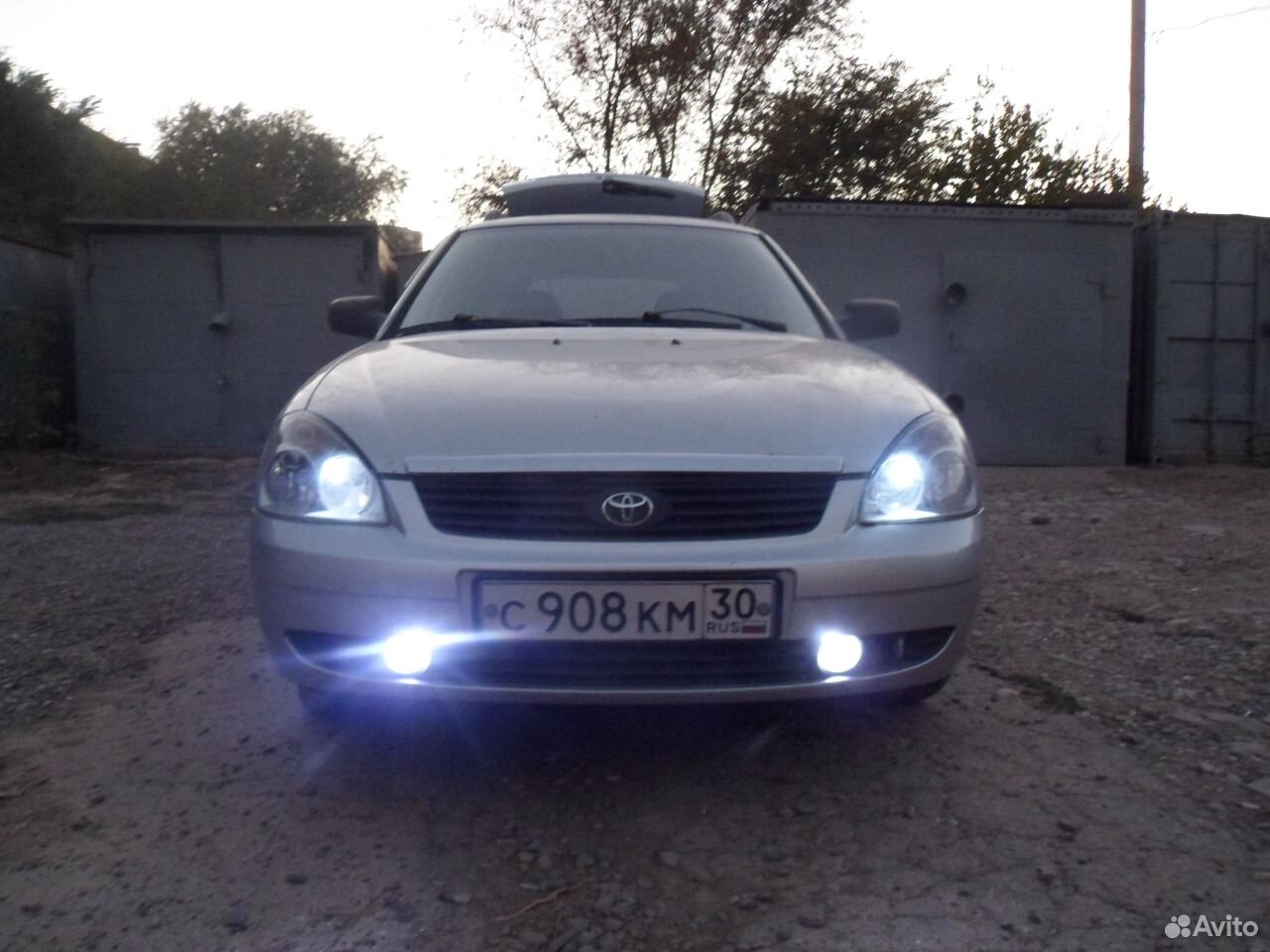 ВАЗ (LADA) Priora 1.6 МТ, 2010, универсал