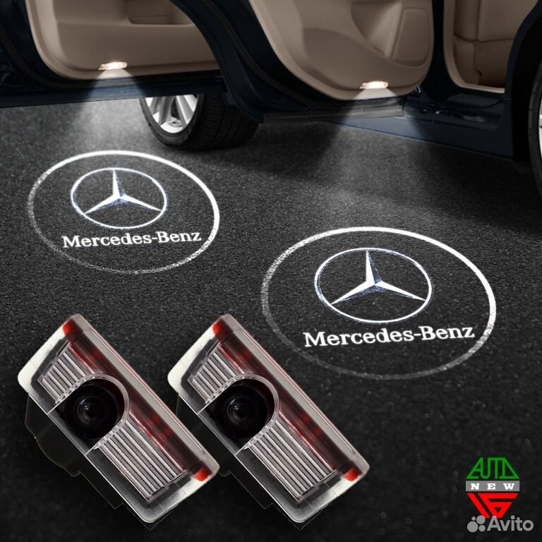 Штатная подсветка дверей Мерседес С С63 - Mercedes