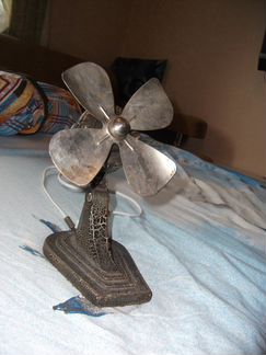 Старинный вентилятор