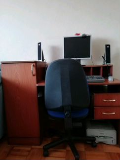 Письменный/компьютерный стол