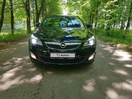 Opel Astra 1.6 AT, 2010, хетчбэк