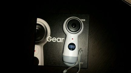 Экшн камера SAMSUNG Gear 360 2го поколения