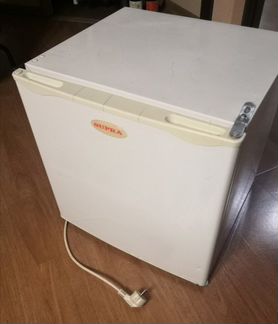 Холодильник Supra RF54