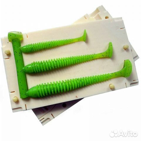 Форма трехместная для приманок