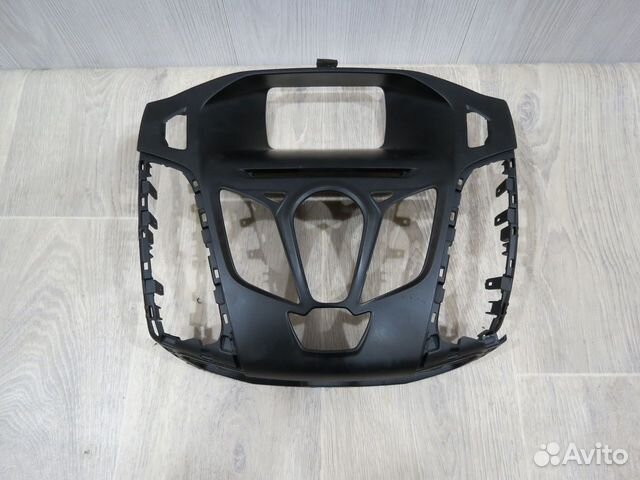 Накладка торпедо Ford Focus 3