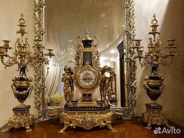 Часы и подсвечники кобальт бронза новые,вазы,столы