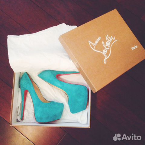 Christian Louboutin, Daffodil
