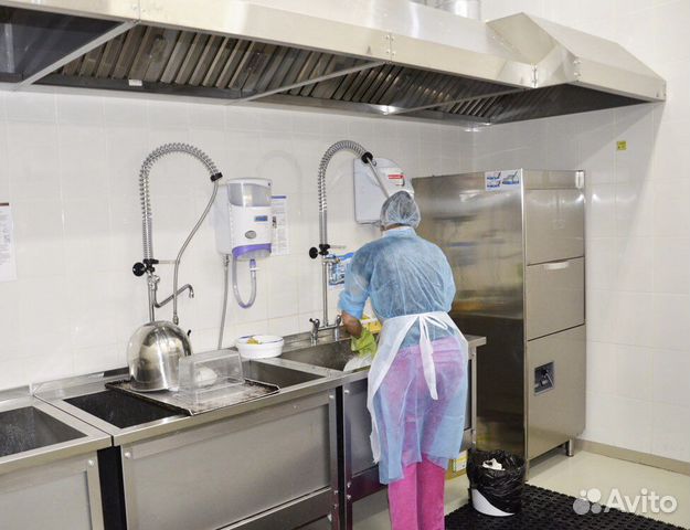 Посудомойщица