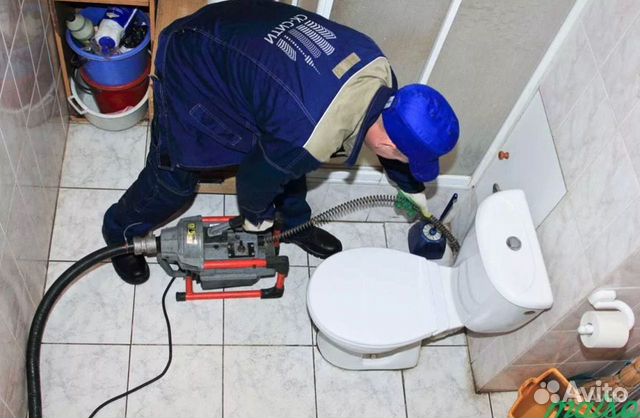 Прочистка канализации, устранение засора.засор