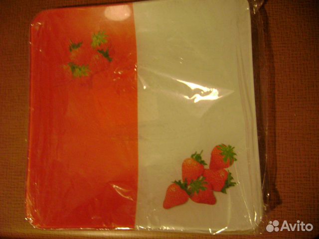 Тарелка квадратная