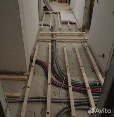 Замена, ремонт деревянного пола. Регулируемый пол