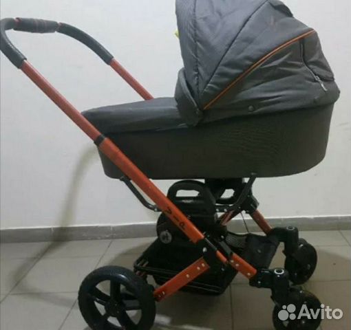 Детская коляска 3 в 1