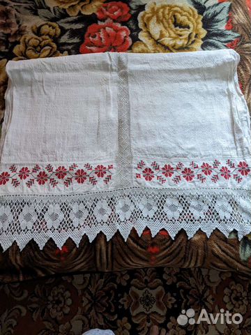Рушники 3 штуки и подзор