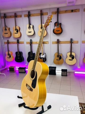 Гитара с мощным звуком