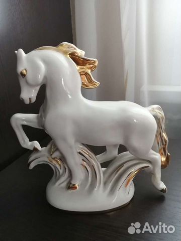 Статуэтка конь Огонь