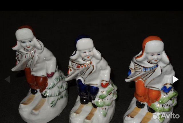 Коллекция фарфоровых статуэток 