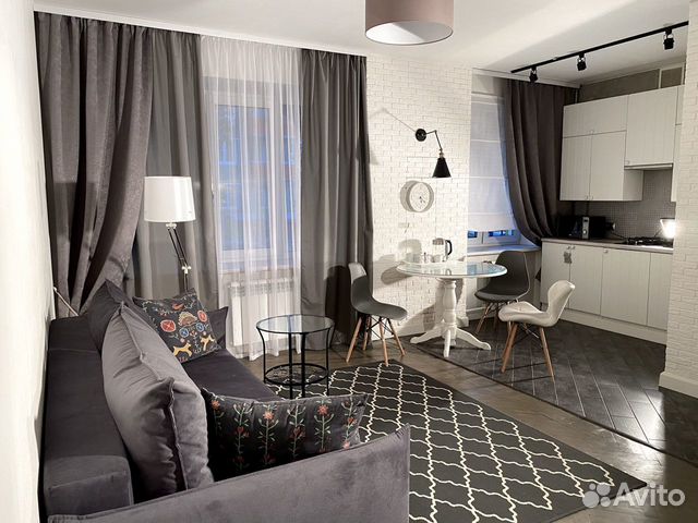 

1-к. квартира, 43 м², 1/5 эт.