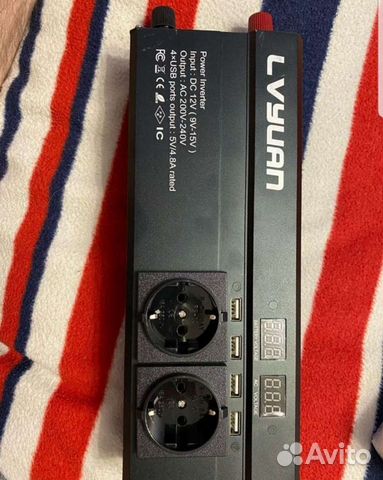 Автомобильный инвертор 12в в 220в