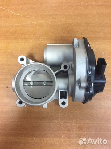 Дроссель в сборе Фокус 2 1.8-2.0 дюратек 1537636