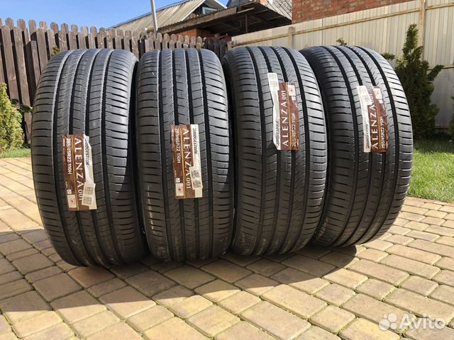 Bridgestone Alenza 001 285/45 R22 110H