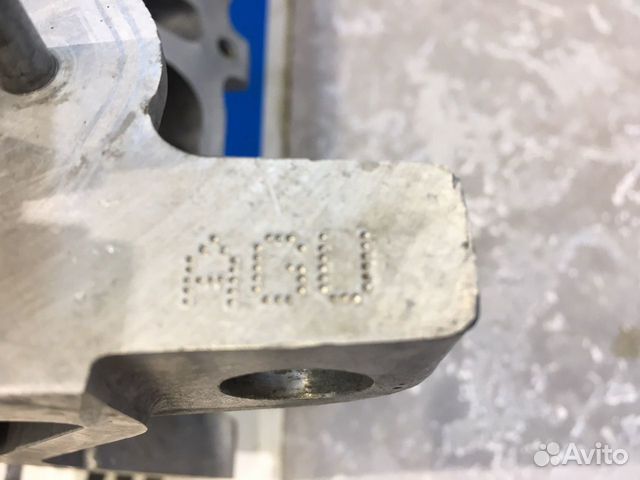 Головка блока гбц Ауди Фольксваген AGU,AEB