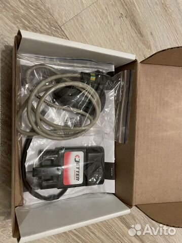 Джетер на педаль газа «Рендж-Ровер»