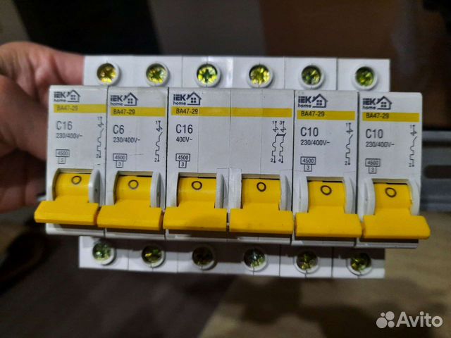 Iek 10а. Выключатель iek с10. lay-10 iek.