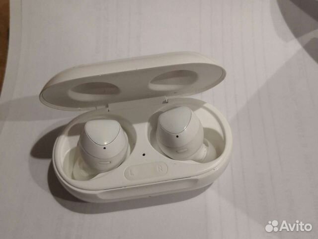 Беспроводные наушники samsung buds plus