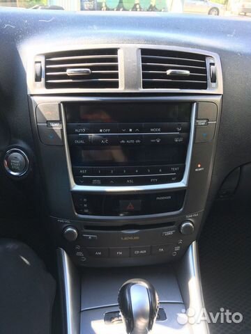 Клима lexus is 250 2011