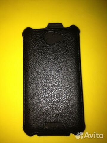 Кожаный чехол HTC и пластиковый