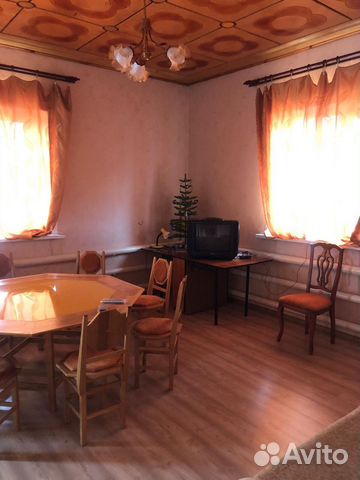 

3-к. дом, 200 м²