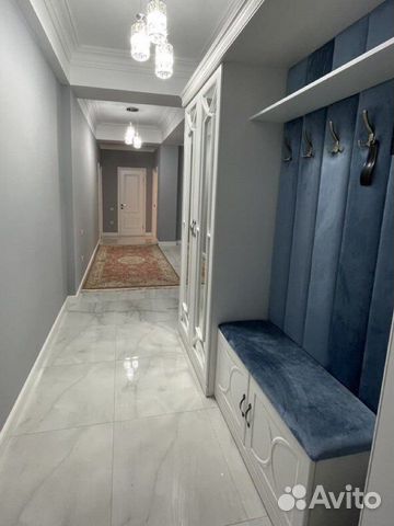 

3-к. квартира, 90 м², 2/9 эт.