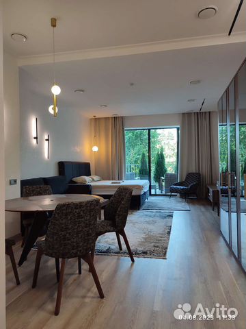 

Квартира-студия, 57 м², 2 кровати