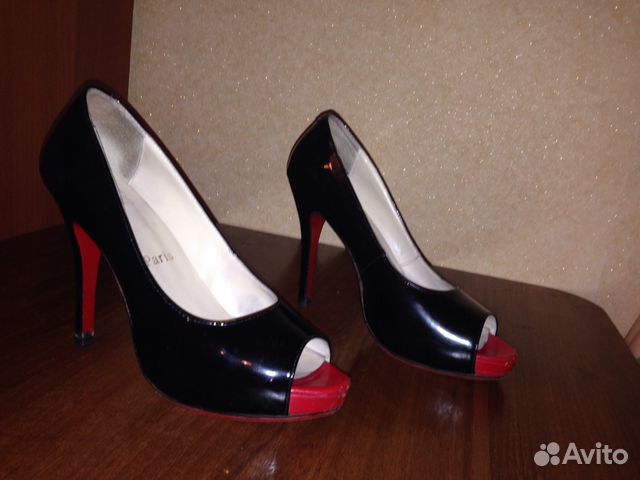 Туфли Christian Louboutin Туфли Christian Louboutin