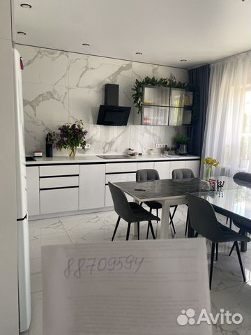 

3-к. коттедж, 140 м²