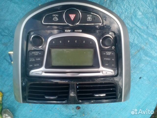 На солярис магнитола встроеная (мультимедия) с кно