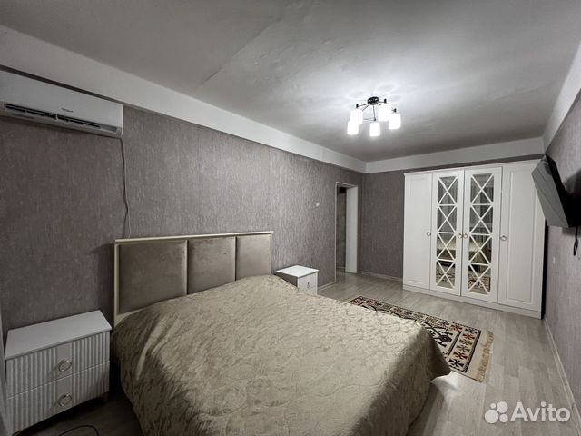 

1-к. квартира, 38 м², 1/5 эт.