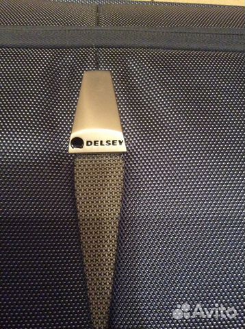 Чемодан Delsey