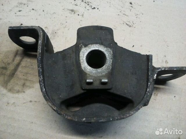 1118 Опора двигателя задняя