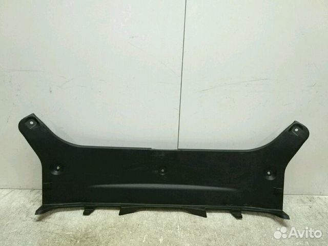 Накладка замка багажника Toyota Camry 50