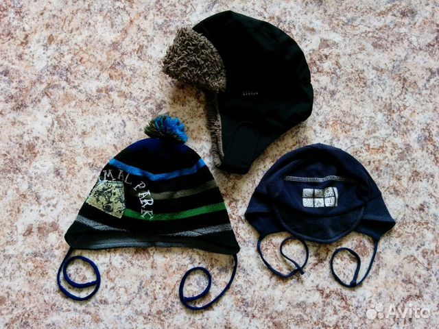 Шлемы reima,satila р.50 и шапки (2-4г.)