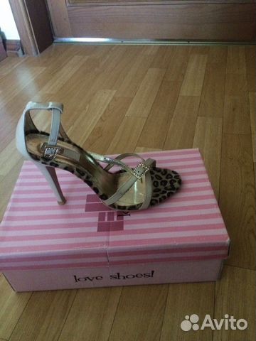 Босоножки натуральные Босоножки натуральные