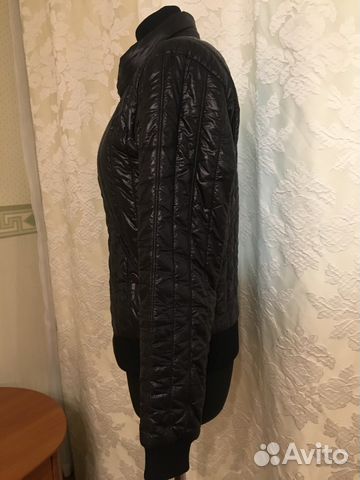 Куртка ветровка Chanel оригинал Куртка ветровка Chanel оригинал