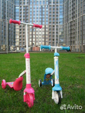 Каталка - самокат 2 в 1. Новая