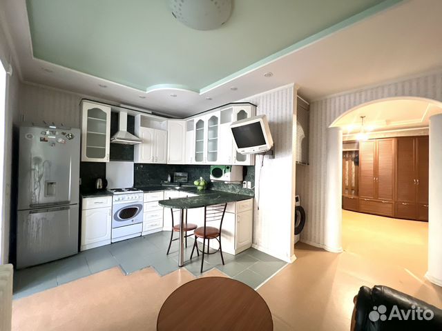 

2-к. квартира, 79 м², 2 кровати