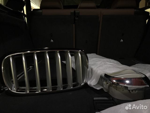 Решетка радиатора BMW X5 Решетка радиатора BMW X5