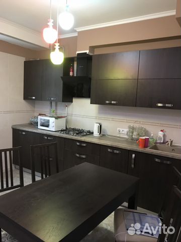 1-к квартира, 42 м², 4/10 эт. 1-к квартира, 42 м², 4/10 эт.