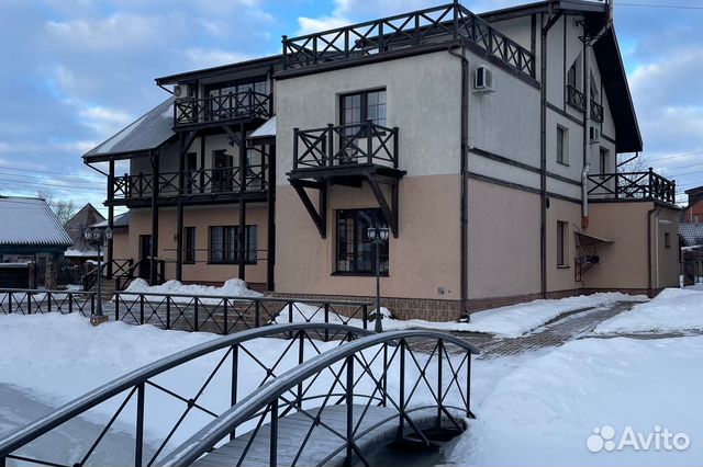 

10-к. и более дом, 500 м²