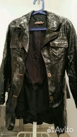 Куртки кожаная весна и зимняя