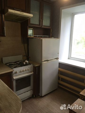 

1-к. квартира, 32 м², 1/3 эт.